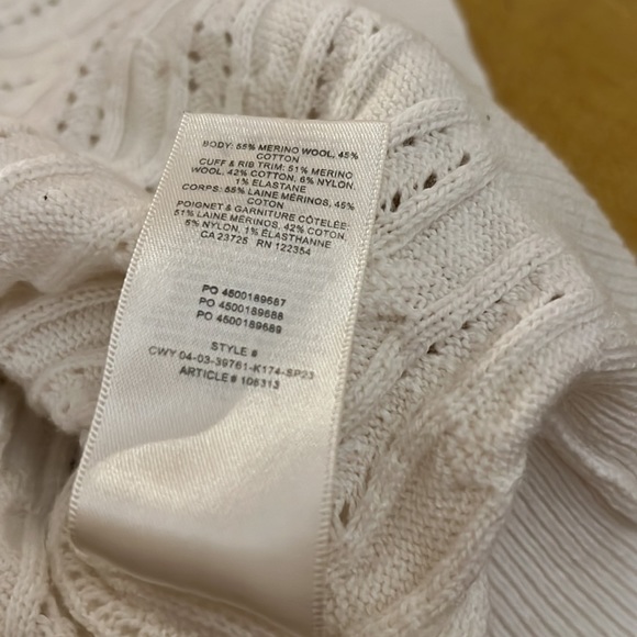 Aritzia Library Sweater - Medium - Picture 6 of 11